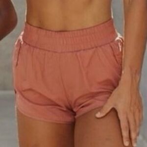 ACTA Women's High Waisted Active Shorts with Built in Liner Size Small